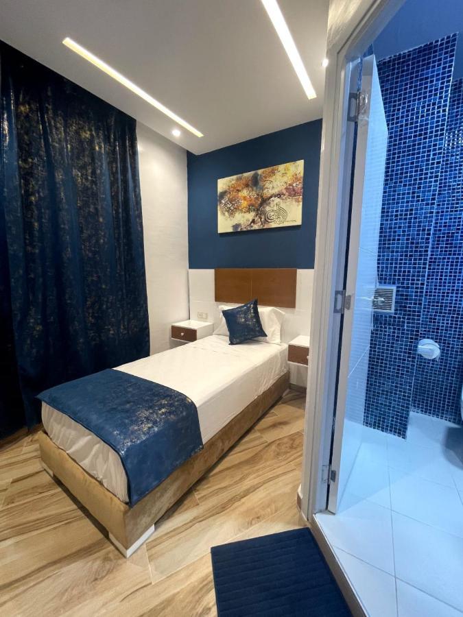 Hostal Mh Borj Martil Bagian luar foto